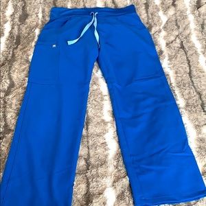 XS FIGS KADE cargo scrub pants in ROYAL BLUE